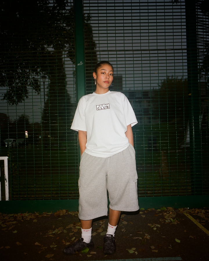 Pro Club Men's Heavyweight Short Sleeve Embroidered Box Logo Tee