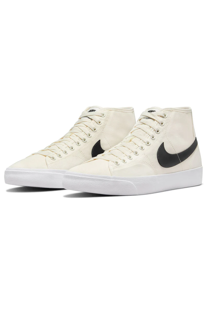 Nike SB Blazer Court Mid Skate Shoes