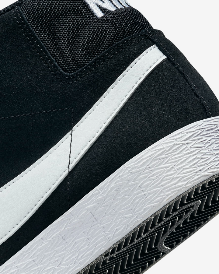 Nike SB Zoom Blazer Mid Skate Shoes