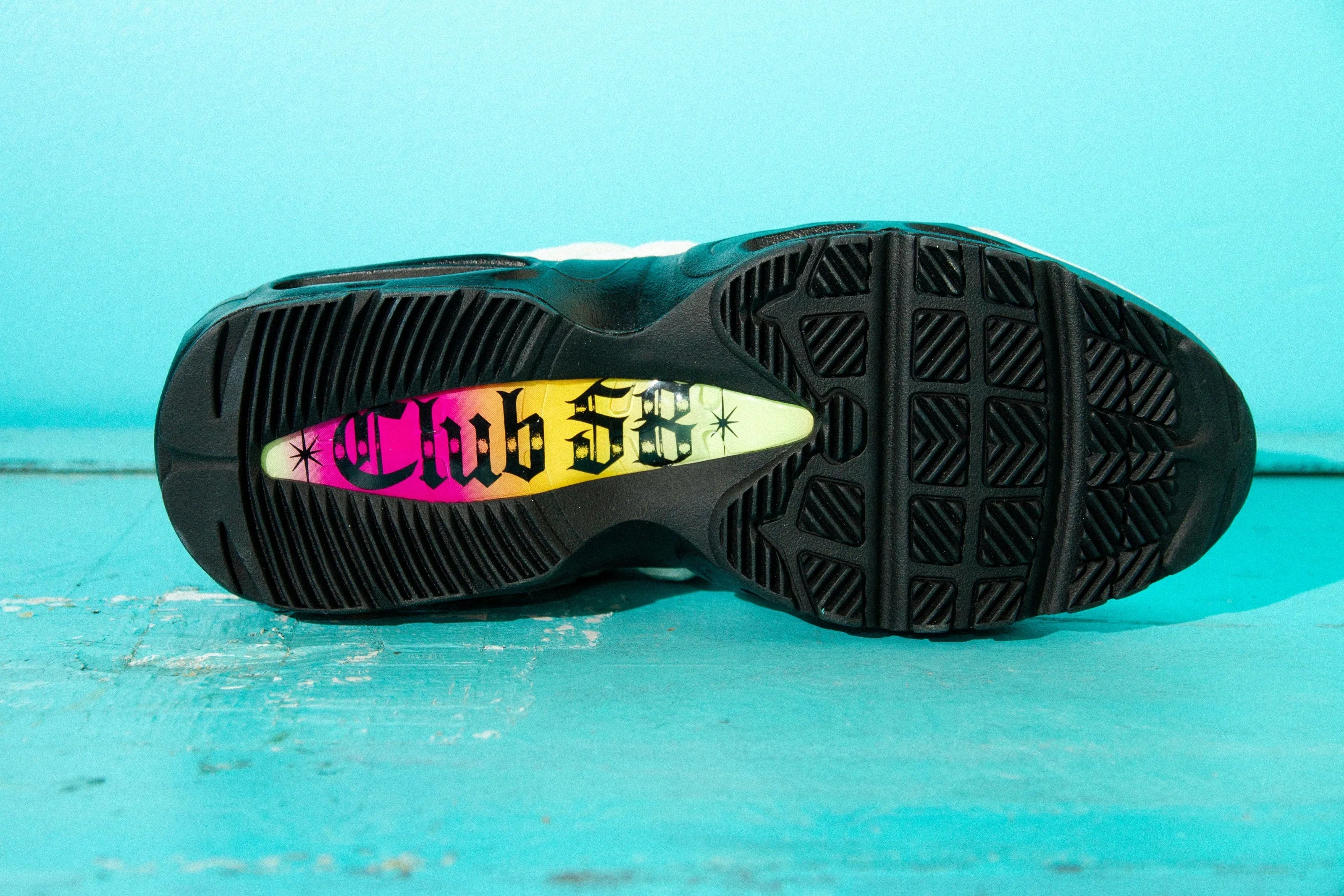 Nike SB Air Max 95 Club 58 