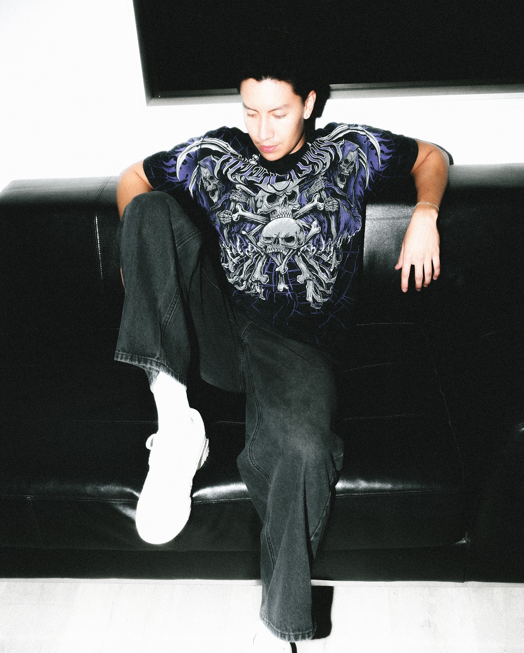 Affliction Darkness Falls Tee