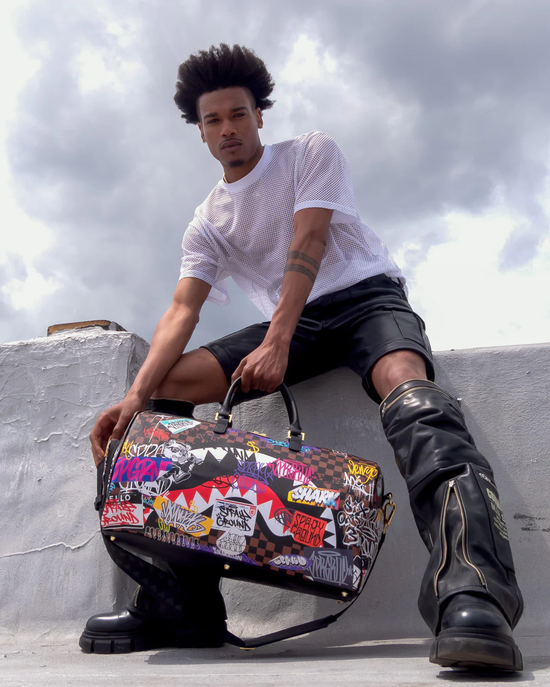 Sprayground Sharks In Paris The Rizz Duffle