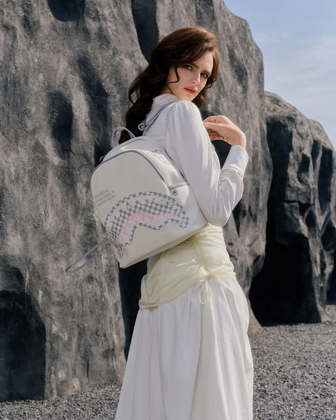 Sprayground Cream Check Shark Central Dynamic Savage Sprayground Cream Check Shark Central Dynamic Savage