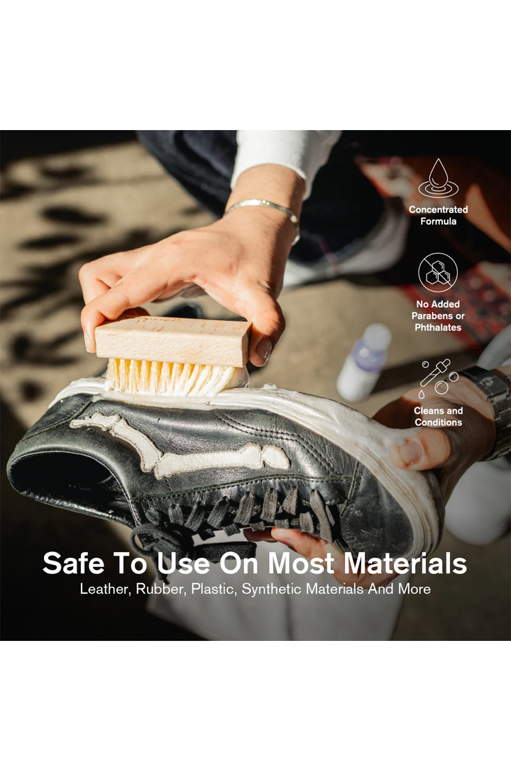 Jason Markk Essential Shoe Cleaning Kit