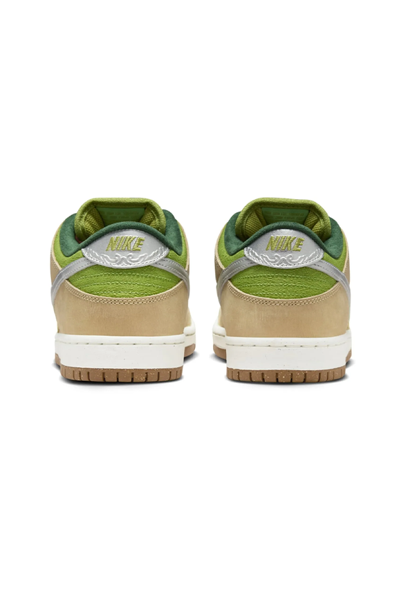 Nike SB Dunk Low Pro "Escargot" Skate Shoes