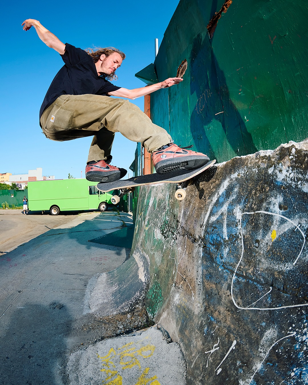 Nike SB Dunk Low x Limosine Skateboards Skate Shoes