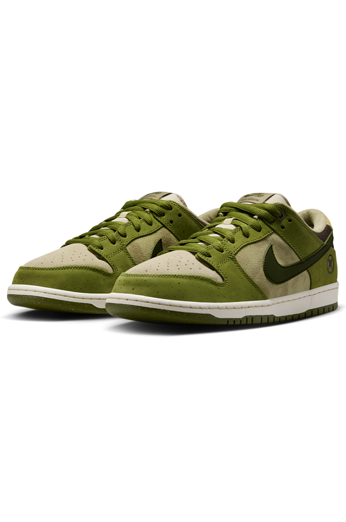 Nike SB Dunk Low Nike SB Dunk Low