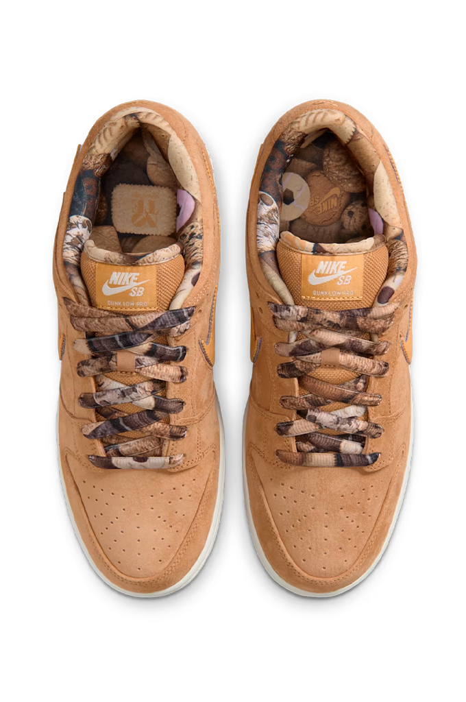Nike SB x NOTE Manchester Dunk Low Pro Skate Shoes