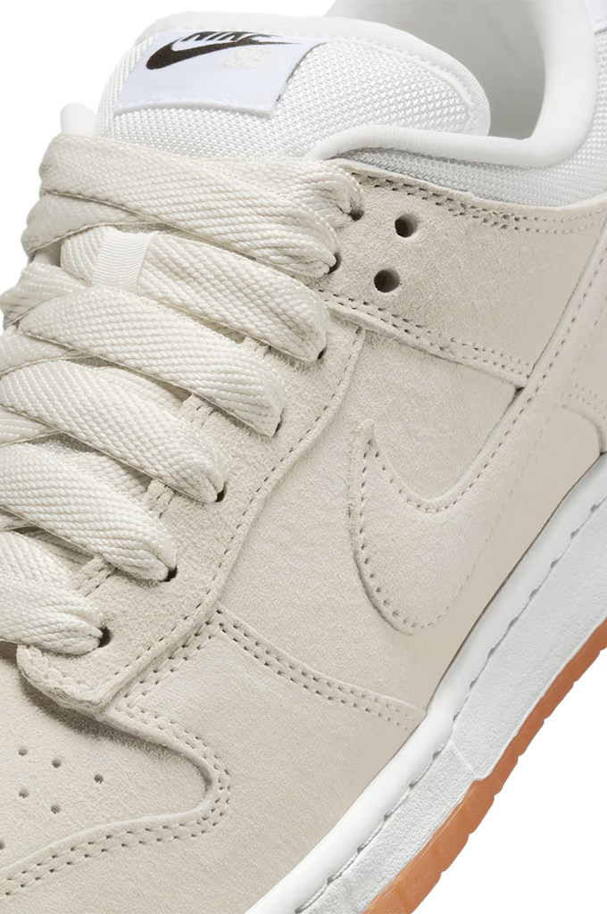 Nike SB Dunk Low Pro B "Pale Ivory" Skate Shoes