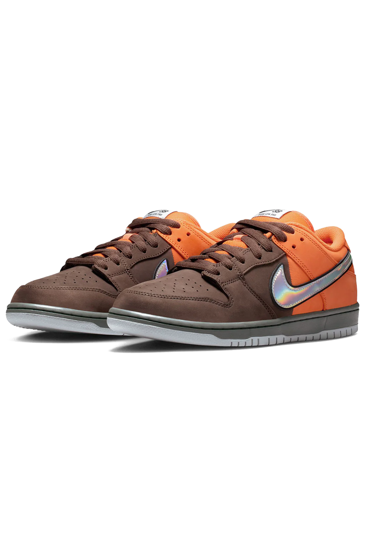 Nike SB Dunk Low Pro 'Muni Fast Pass' Skate Shoes