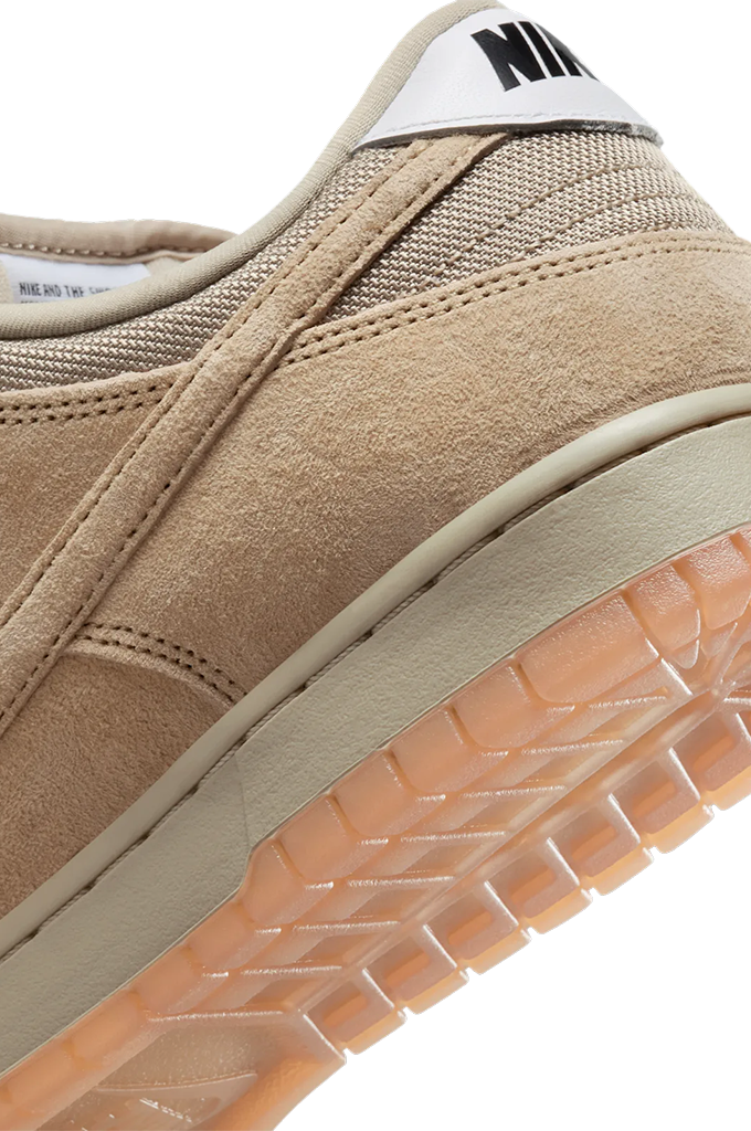 Nike SB Dunk Low Pro B "Parachute Beige" Skate Shoes