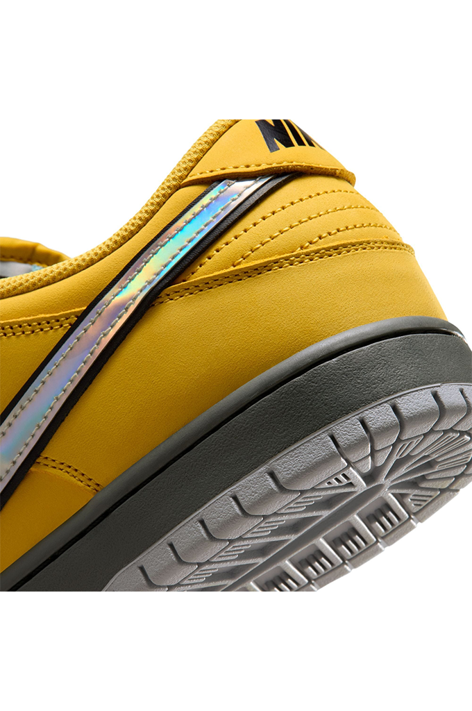 Nike SB Dunk Low Pro "Muni Fast Pass" Skate Shoes