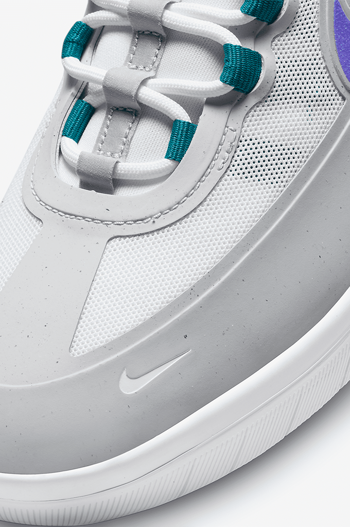 Nike SB Nyjah Free 2 "Grape" Skate Shoes