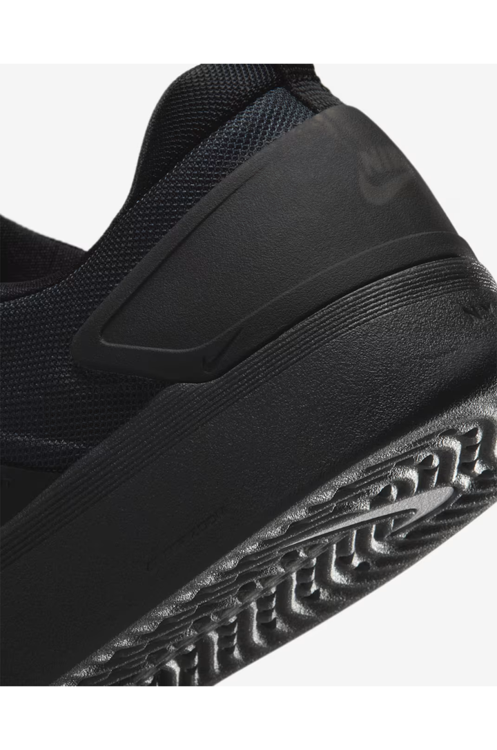 Nike SB Zoom Nyjah 4 Skate Shoes