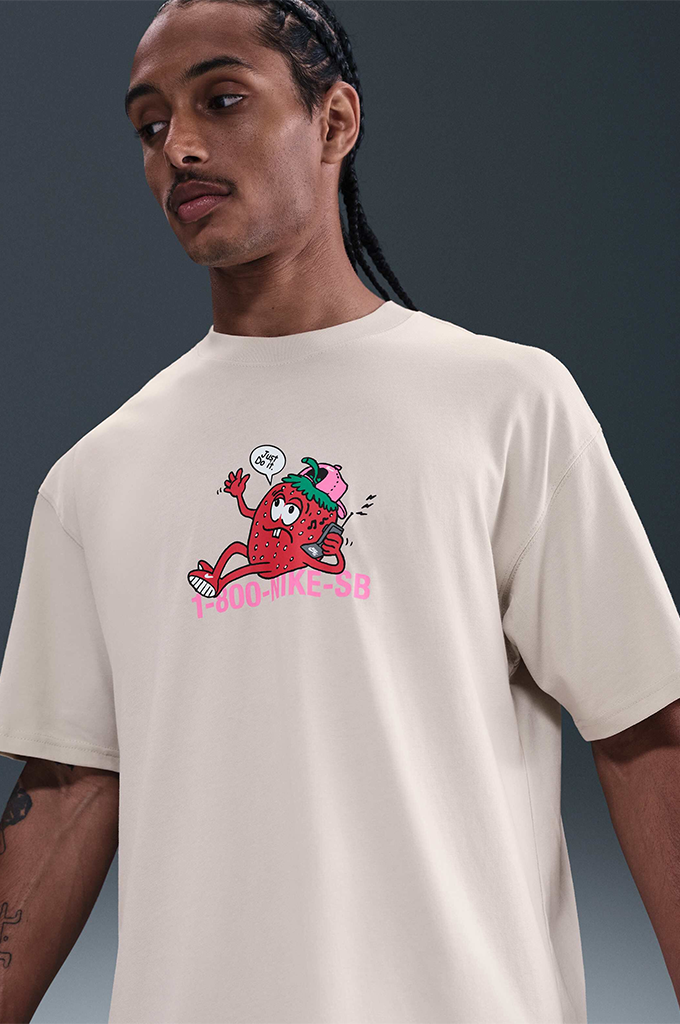 Nike SB Max90 Flip Phone Skate Tee