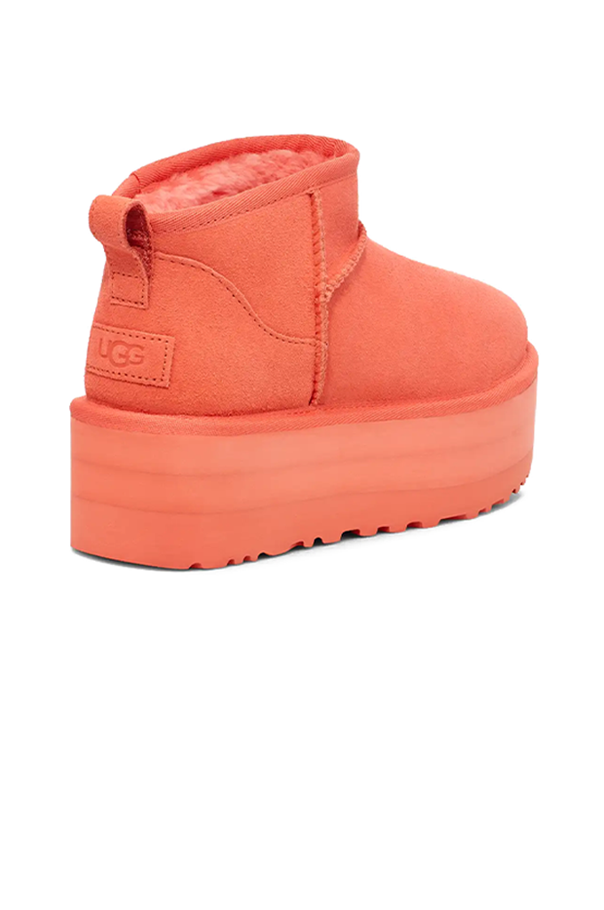 UGG Women s Classic Ultra Mini Platform Boots Mainland Skate Surf
