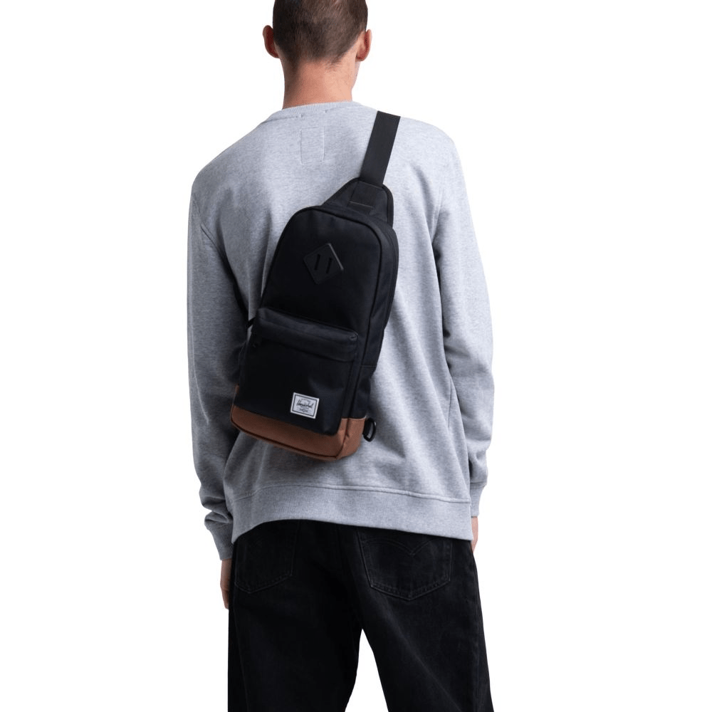 Heritage shoulder bag herschel on sale